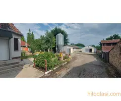 NA PRODAJU KUĆA SA FARMOM - 7