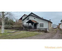 NA PRODAJU KUĆA SA FARMOM - 8