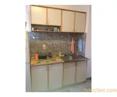 Izdajem jednosoban stan - 2