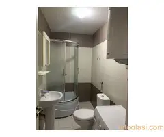 Stan u Zarkovu useljiv od 01.09. - 9