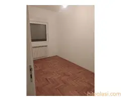 Izdajem stan u Borci ,ulica Licka - 11