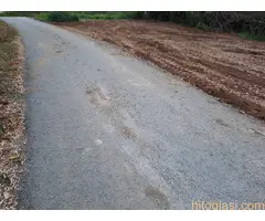 Plac u blizini jezera - 9