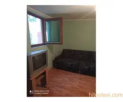 Izdajem Stan u zasebnoj kući - 4