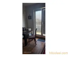 IZDAJE se namešten odmah useljiv renoviran pre 2 nedelje 1,5 soban stan MIRIJEVO isključivo na 12 me - 4