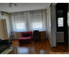Izdajem 2-soban stan, namešten,  u centru Beograda. - 11