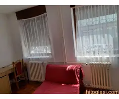 Izdajem 2-soban stan, namešten,  u centru Beograda. - 13