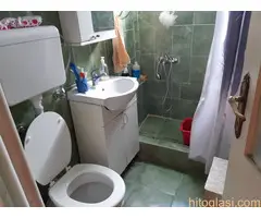 Povoljno Izdajem Komforan Dvosoban Stan u Mirnom Kraju Beograda na Vozdovcu, 62 m2 - 11