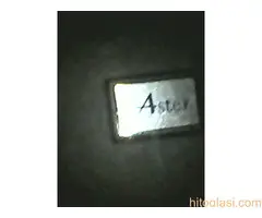 Nekorišćeni gitara marke Aster, čvrst profesionalan kofer, nove žice, kaiš, itd. - 2