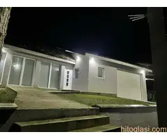 Kuca u Vincima na obali Dunava kod Golubca - 2