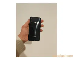 Honor 20e TOP PONUDA CENA SAMO 9000Din HITNO! - 2