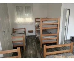 Smestaj/apartmani u kuci do max.10 osoba (5+5) u Jarkovcima / Indjija - 6