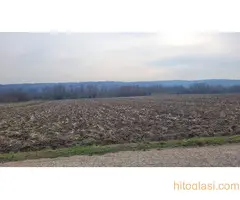 Parcela 1.8hektara (visokonaponska struja) ravna - 3